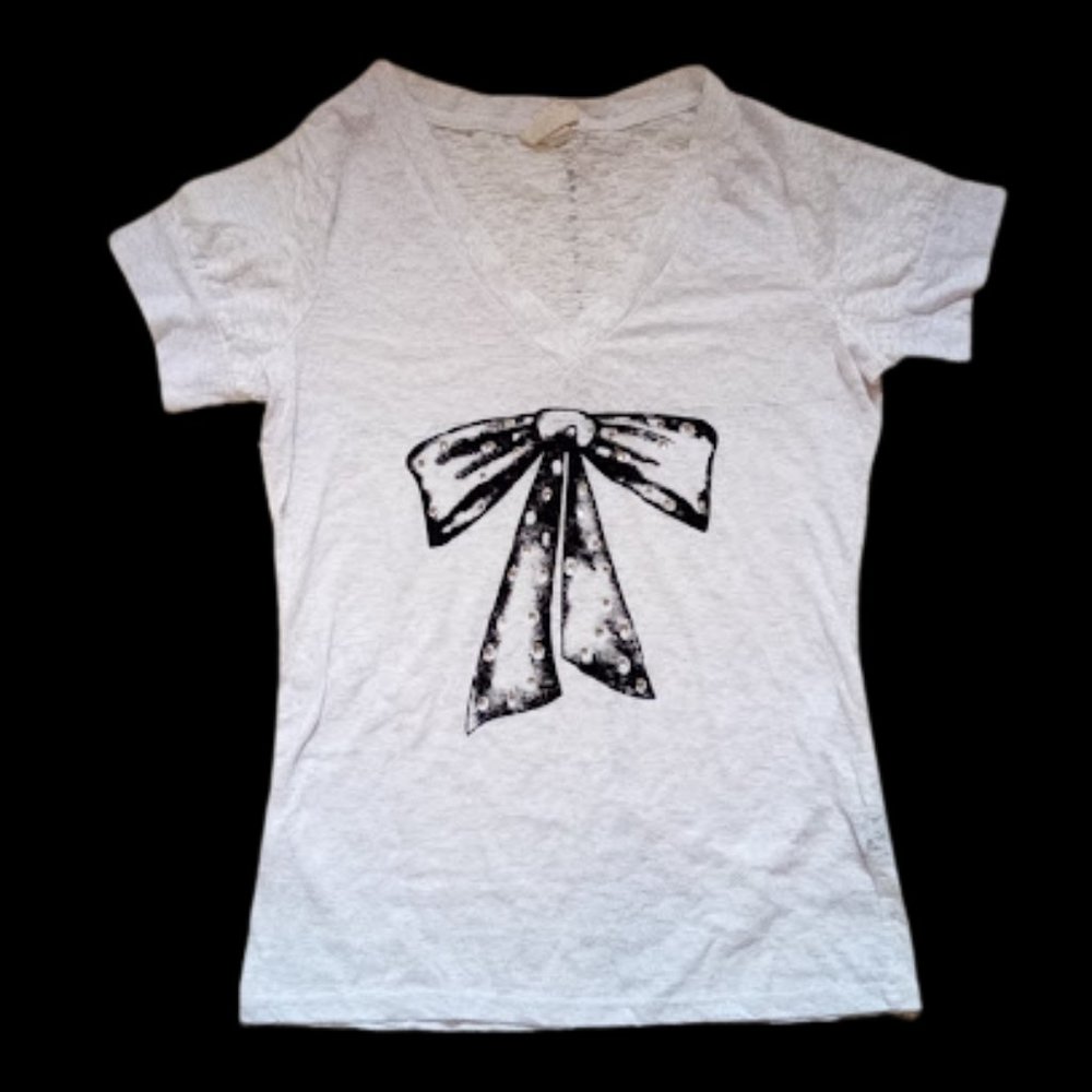 ---  TOMMY HILFIGER White Tee XL